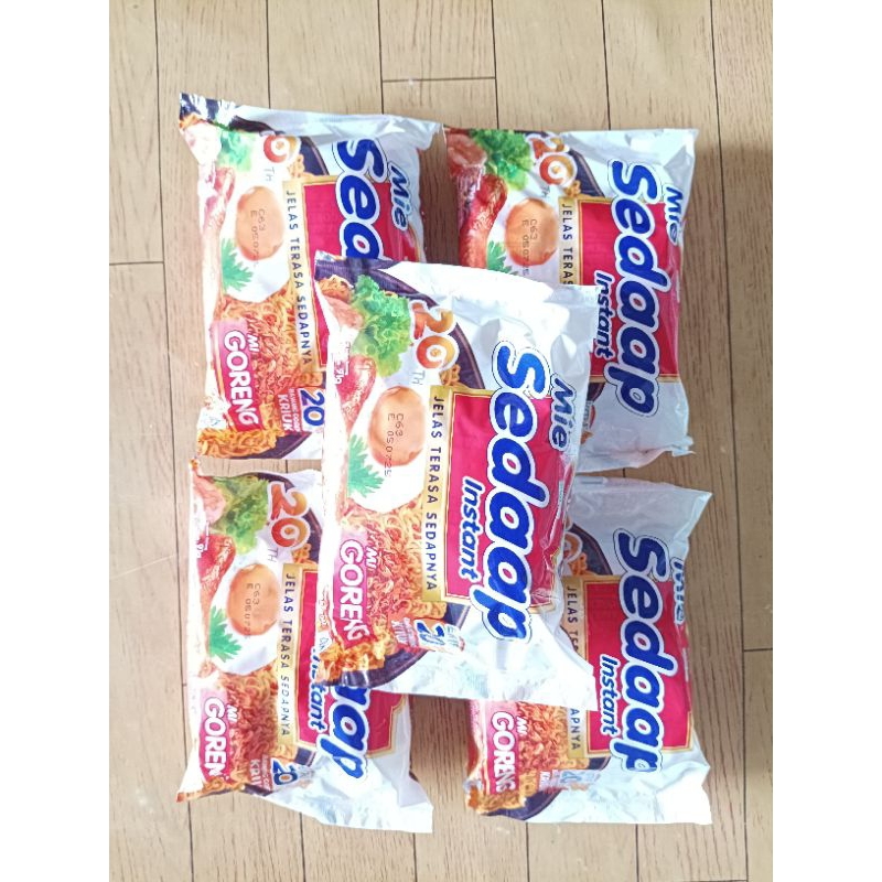 

sedaap goreng paket 5psc