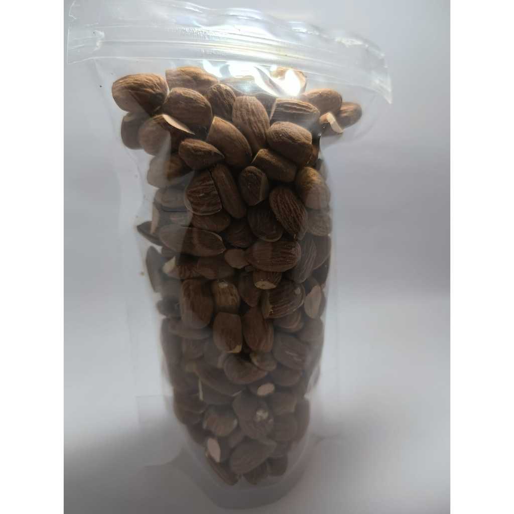 

250gr Roasted Almond Potongan/ Tidak Utuh / Sortiran