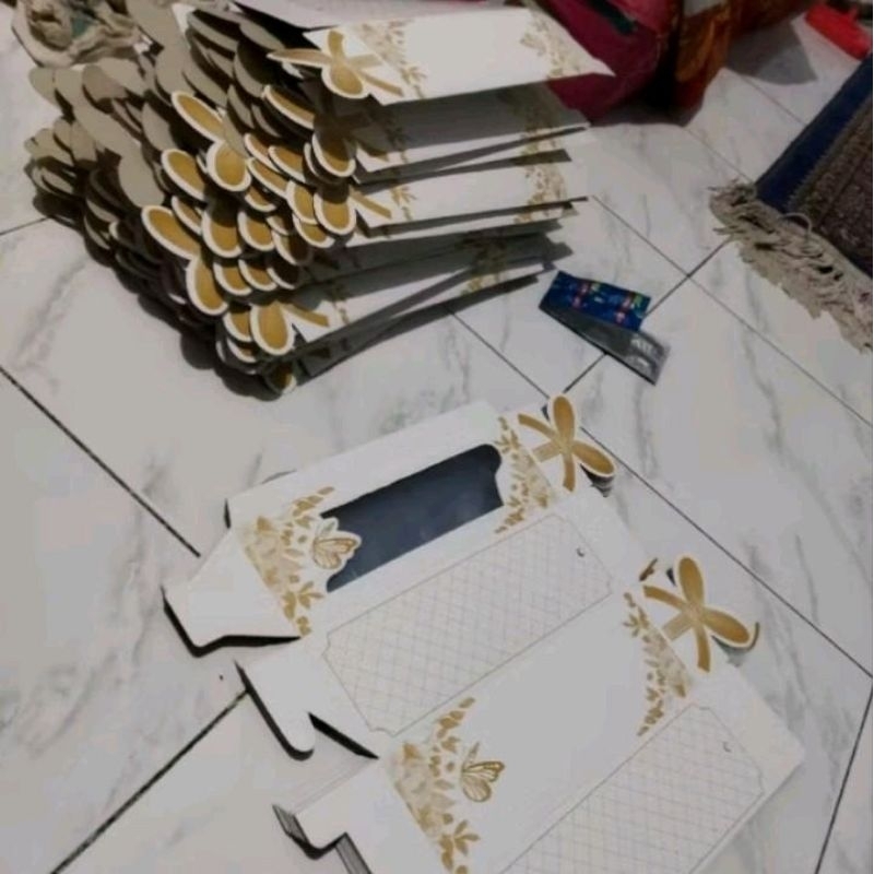 

S ( S48 ) BOX KARTON UNTUK SOUVENIR BOTOL TANPA TALI TUTUP KUPU