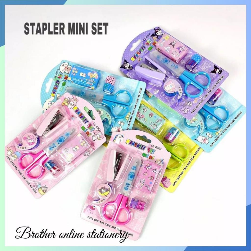 

BOS Set Mini Stapler Gunting FREE ISI/Stapler Mini Portable/Stapler Mini Lucu
