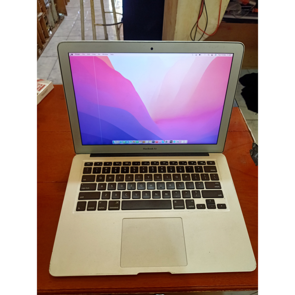 MacBook Air core i7 ram 8gb 2017 13 inch