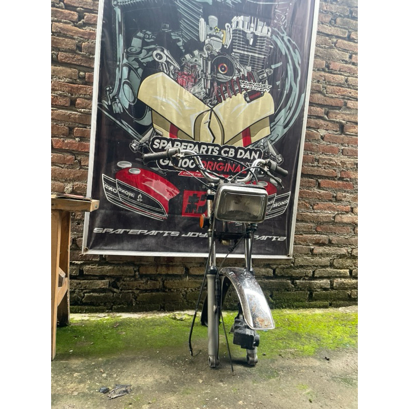 Skok depan set GL100 tahun 1982 Original