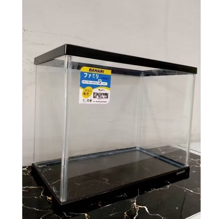 aquarium Bahari size S hitam biru putih