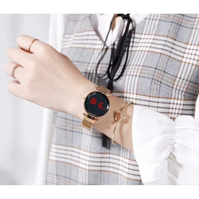 Jam Tangan Digital Wanita Terbaru Digital Strap Magnet