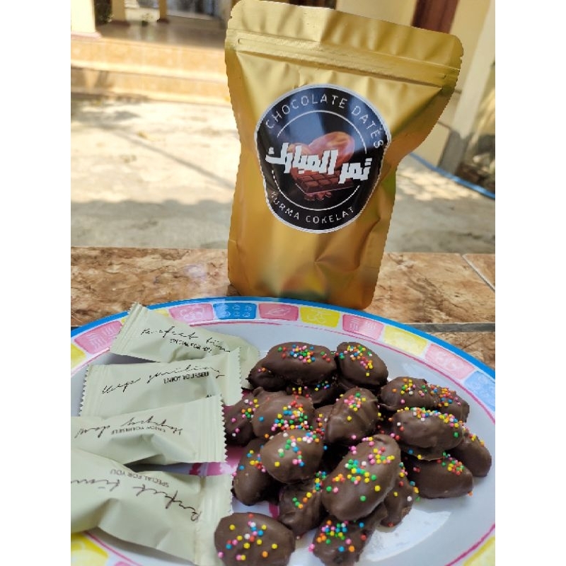 

chocolate dates 150 gram, kurma coklat almond/untuk jamuan umroh