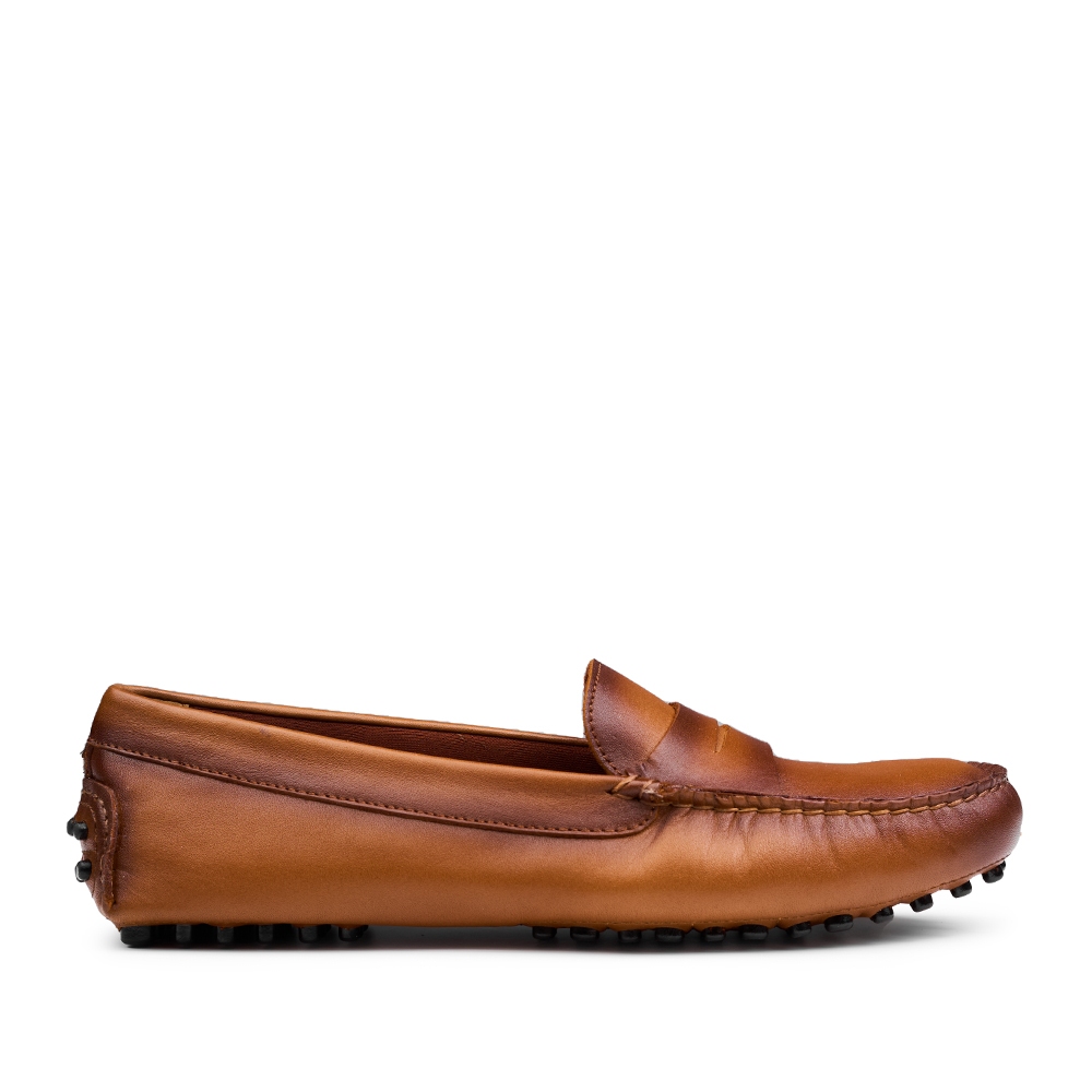 Prabu - Sepatu Kulit Mocassin Wanita Firda Brown Cokelat