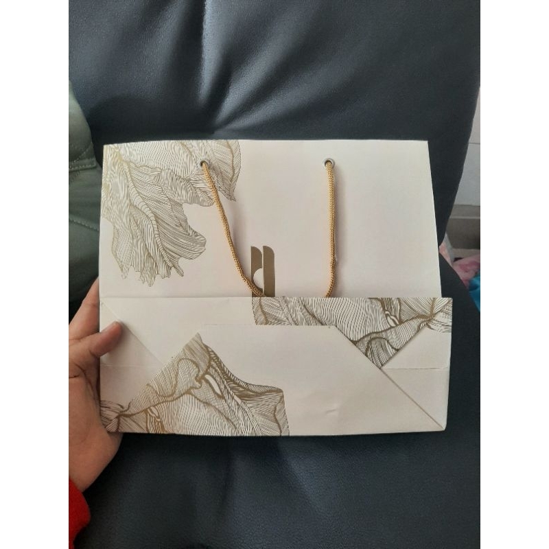 

paper bag hey local id tote bag