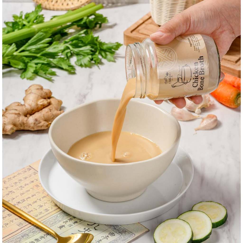 

Kaldu Ayam / Chicken Bone Broth Jar 210ml Daily Ciakpo Surabaya