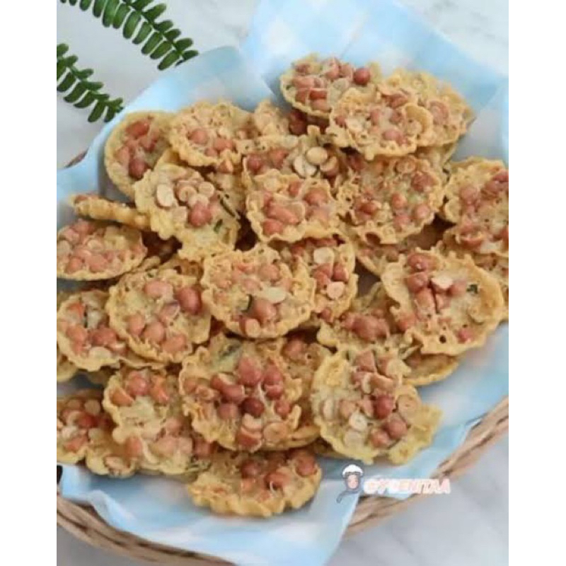 

1 kg Keripik Peyek Bulat Kacang Tanah