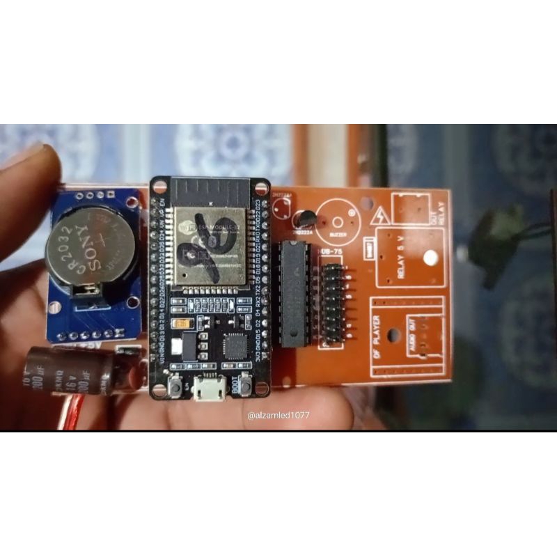 CONTROLLER JAM MASJID JWS KHALIFAH P5 RGB 1HUB