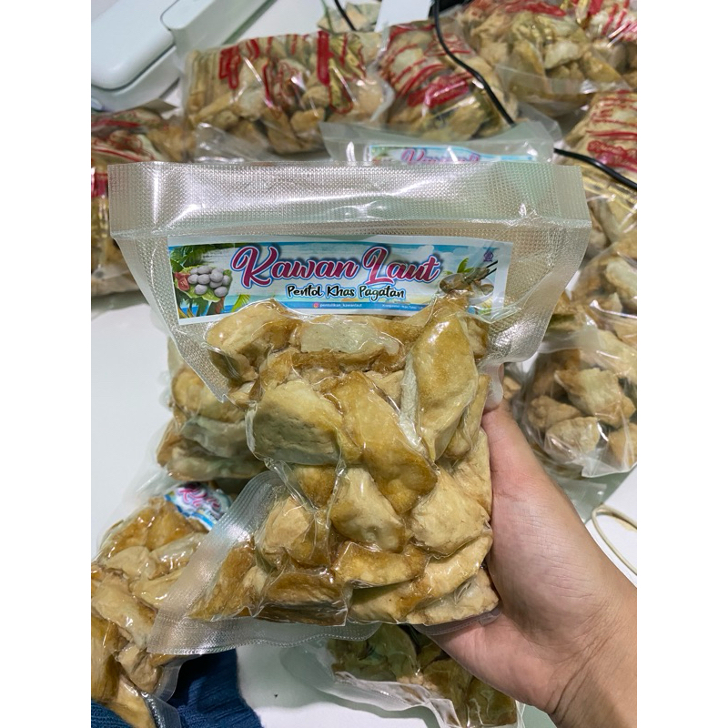 

Tahu Bakso Ikan Tenggiri