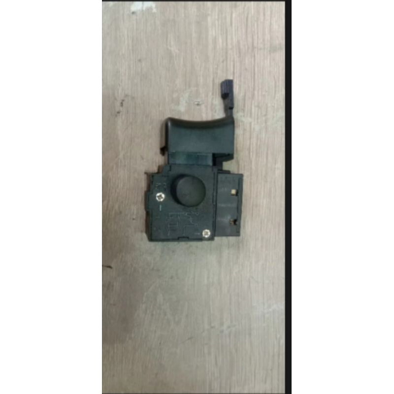 Switch HP 1630 bor makita