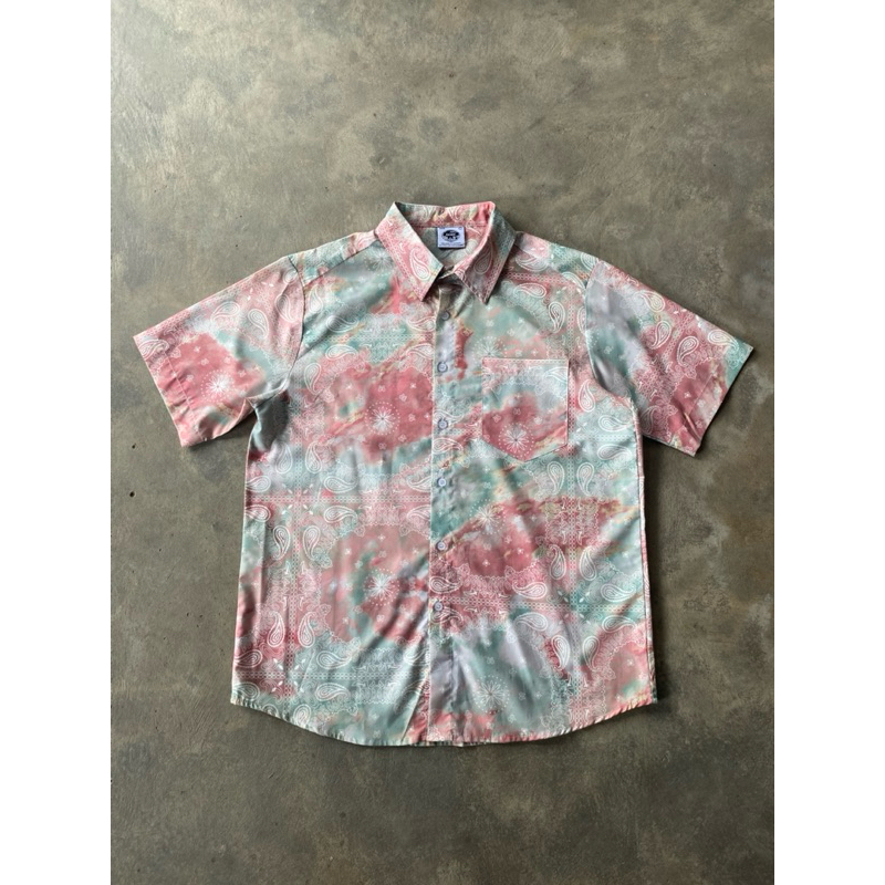 Kemeja Paisley Motif