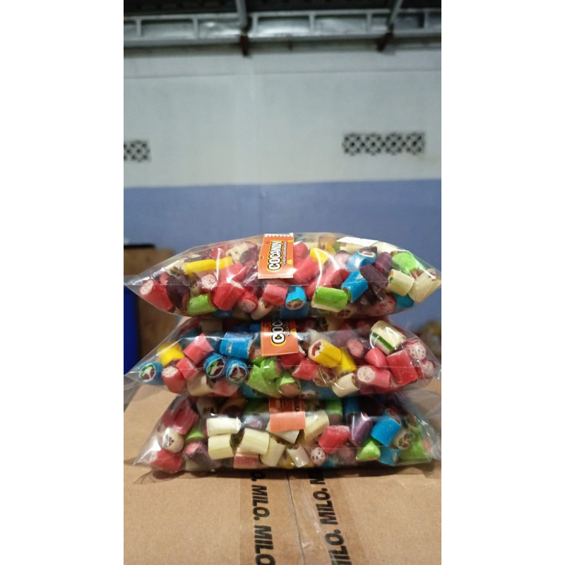 

sticky candy kemasan 1/2 kg rasa buah