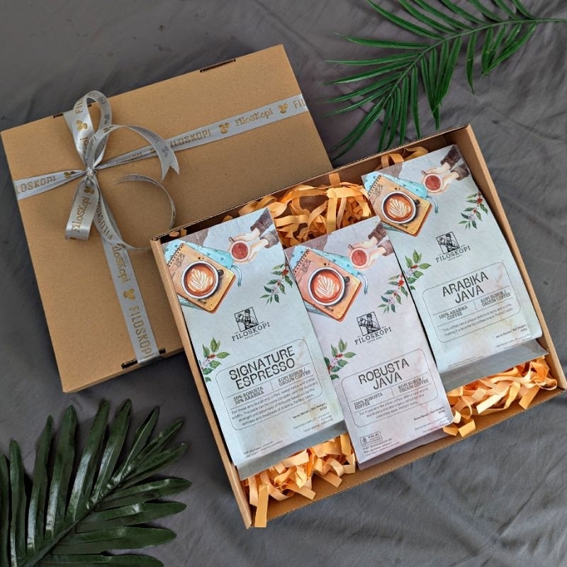

Hampers Premium Idul Fitri / Gift Box / Kado Ulang Tahun / Kado Wisuda / Kado Anniversary FilosKopi Kopi Robusta 500gr