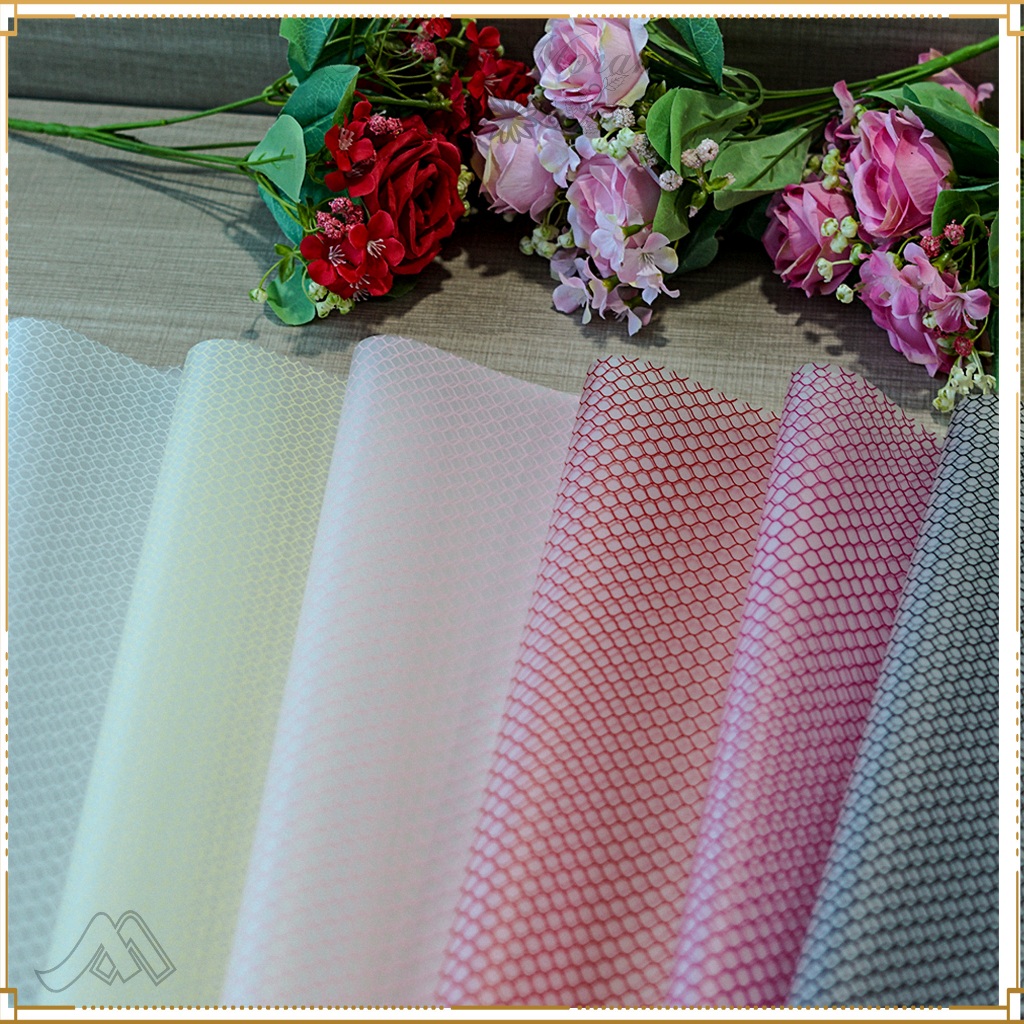 

[ 5 PCS ] Flower Wrapping Motif Pattern Hexagon Cellophane Waterproof Kertas Buket Bunga