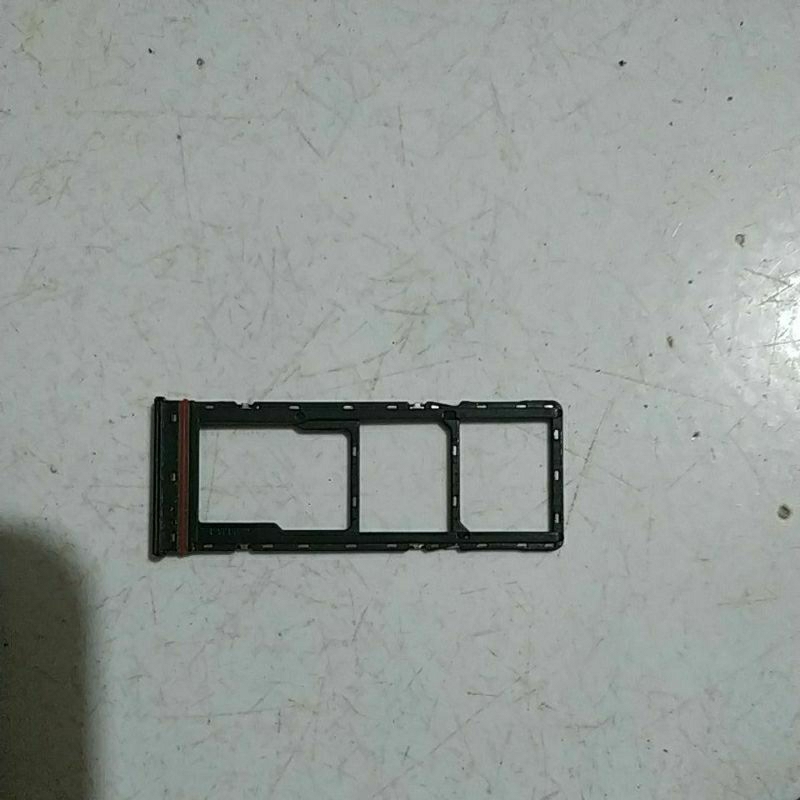 Simtray bekas Infinix hot 8