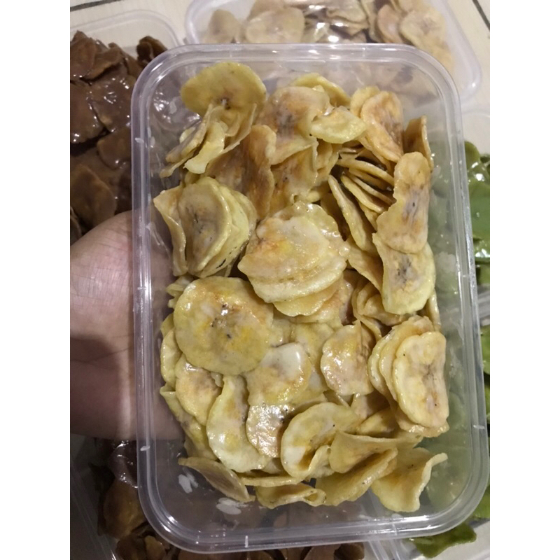 

KERIPIK PISANG RASA TIRAMISU