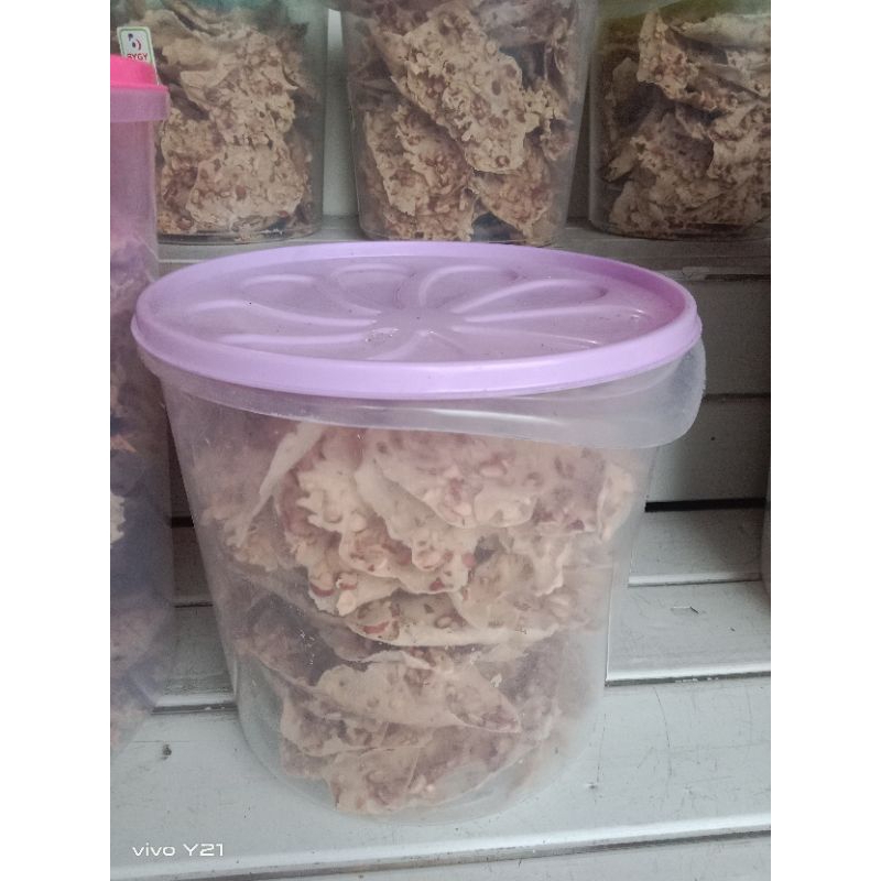 

Penyek full kacang toples 10liter