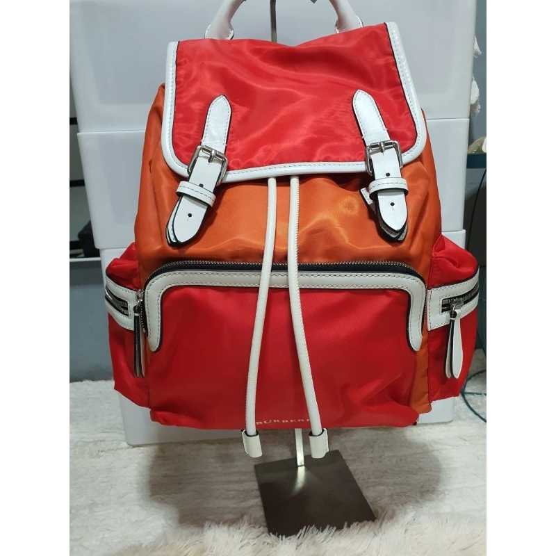 Tas Burberry nylon backpack preloved