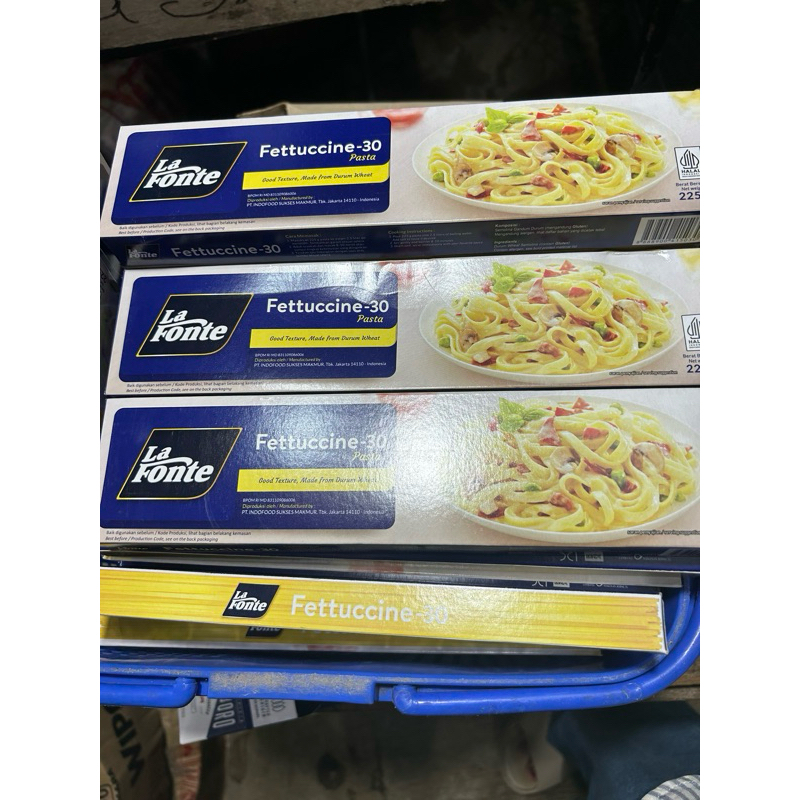 

La Fonte Fettuccine 30