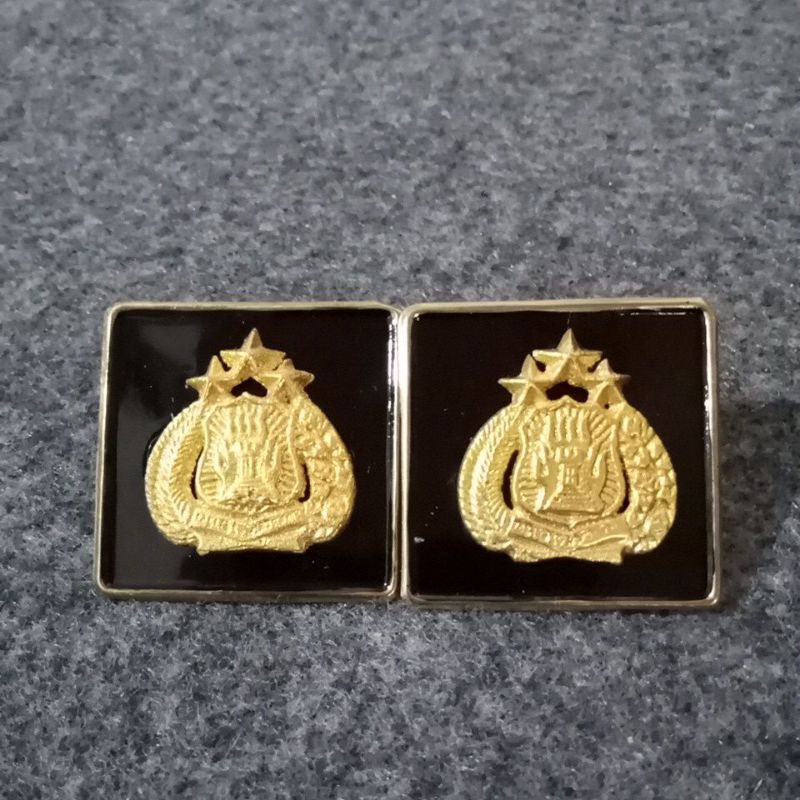 Emblem peneng plat logo polri