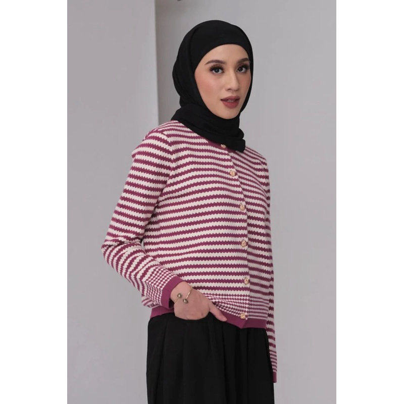 [READY] BOONY CARDY & AIGO SWEATER Blouse Rajut Polos Wanita - Original by GONEGANI