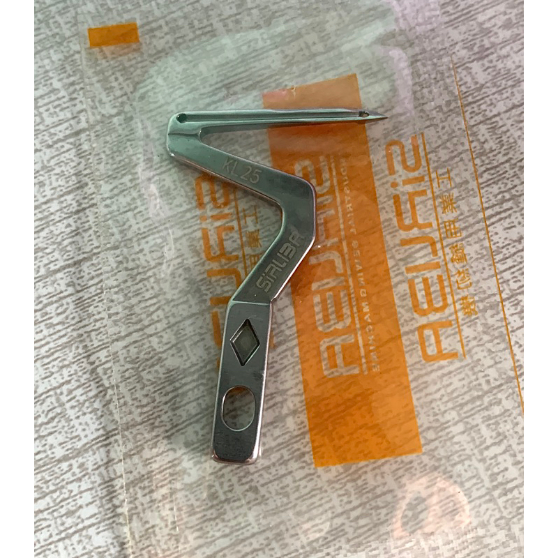 Looper Bawah Mesin Jahit Obras KL25 SIRUBA YAMATA TYPICAL