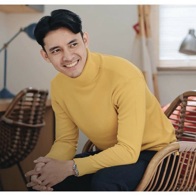 Trend Terbaru TURTLE NECK PRIASWEATER PRIA  BAJU RAJUT PRIA  BAJU LEHER PANJANG PRIA  SWEATER RAJUT 