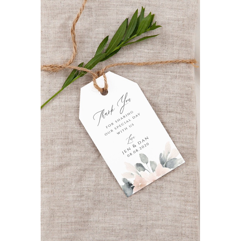 

hangtag produk / hangtag / hangtag murah / hangtag baju / hangtag ulang tahun / label nama / label produk