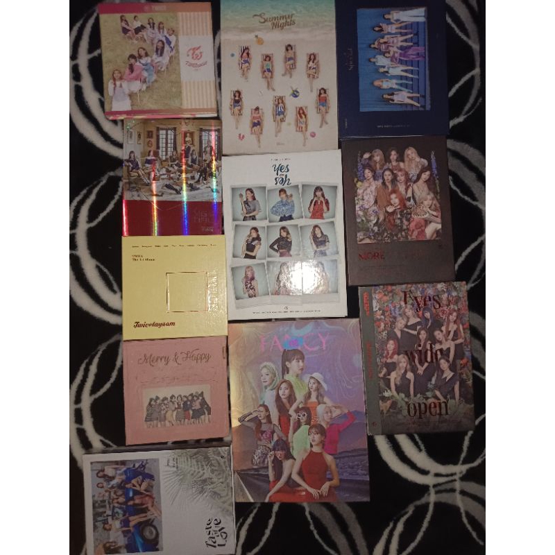 ALBUM TWICE