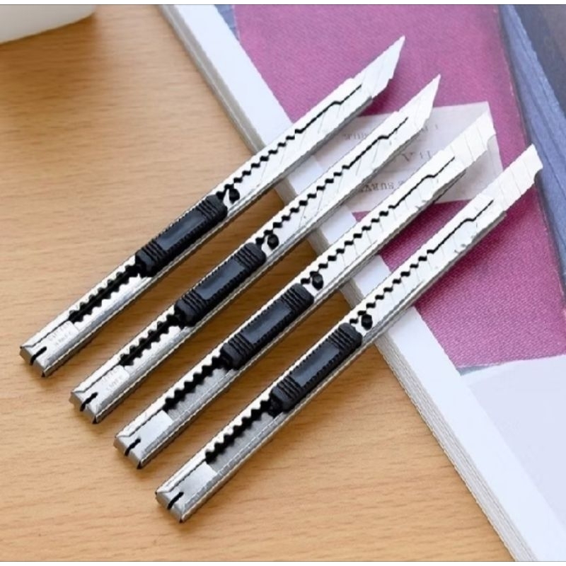 

CUTTER KECIL STAINLESS