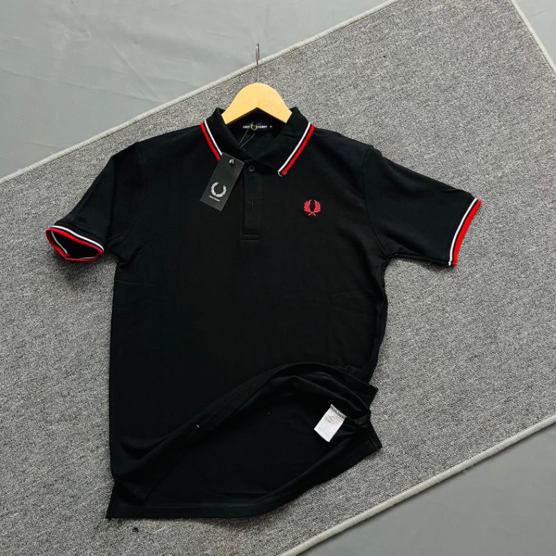 KAOS POLO HITAM LIST MERAH
