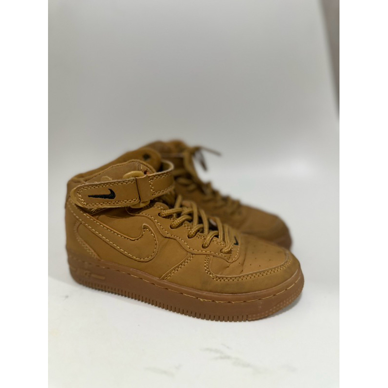 nike brown