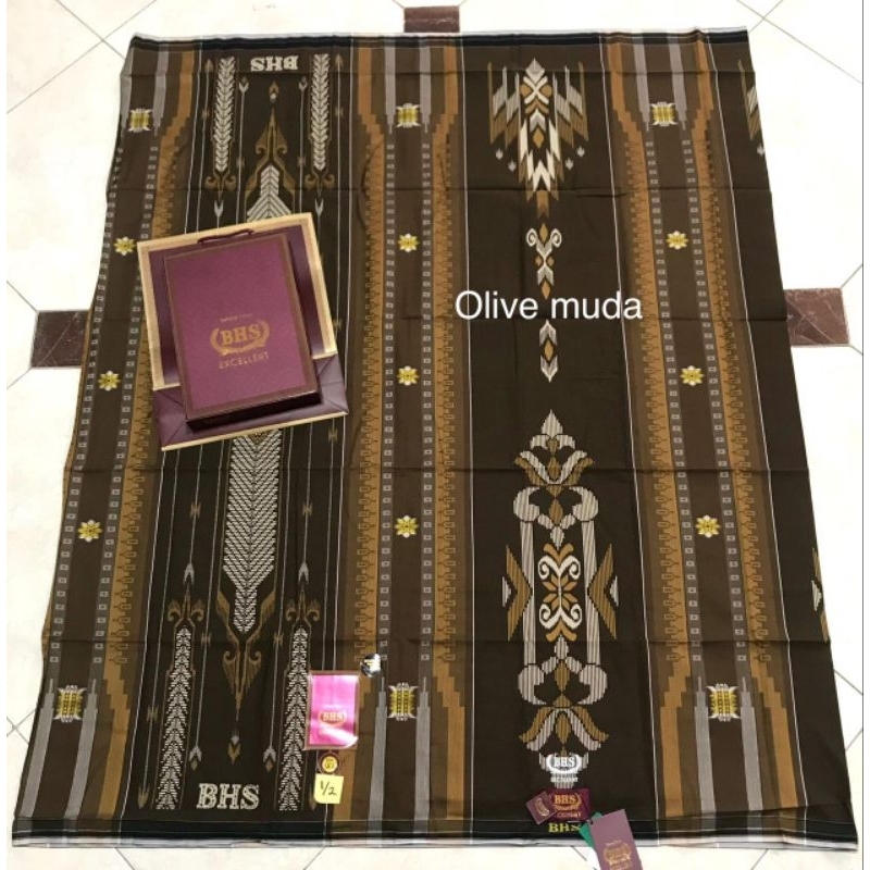 Sarung BHS Excellent Mercerized SKT Motif SKA SCK SKB Mix GOLD