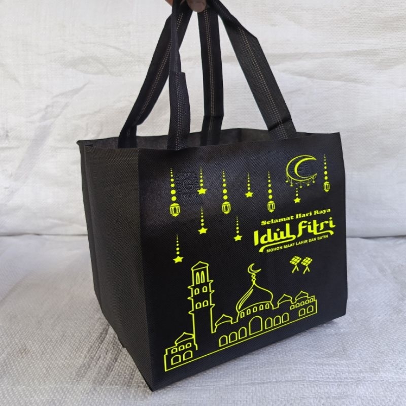 

( Lusinan )Tas Hampers Box 20x20 Goodie Bag Lebaran