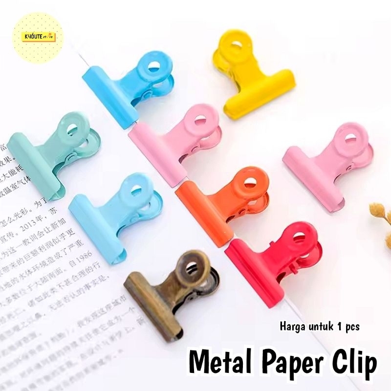 

Cute Metal Paper Clip Classic in Colors / Klip Kertas Aesthetic Warna Warni