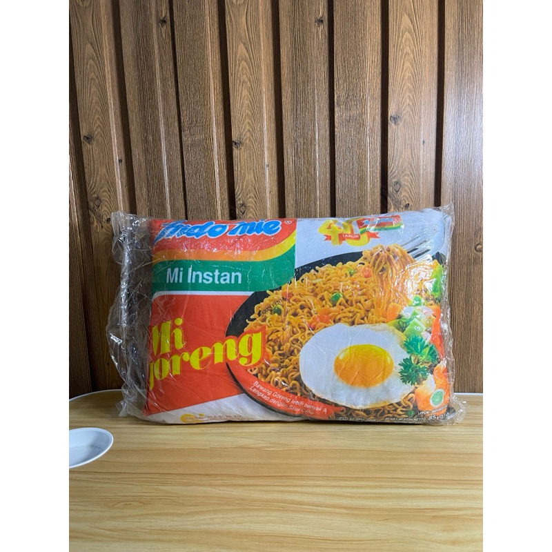 Boneka bantal pajangan sofa MAKANAN motif Indomie goreng lucu NO BRAND