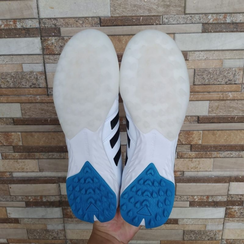 BESTPROMO HOT DEALS Sepatu Futsal Adipure11 Pro Sintetis White Blue Turf