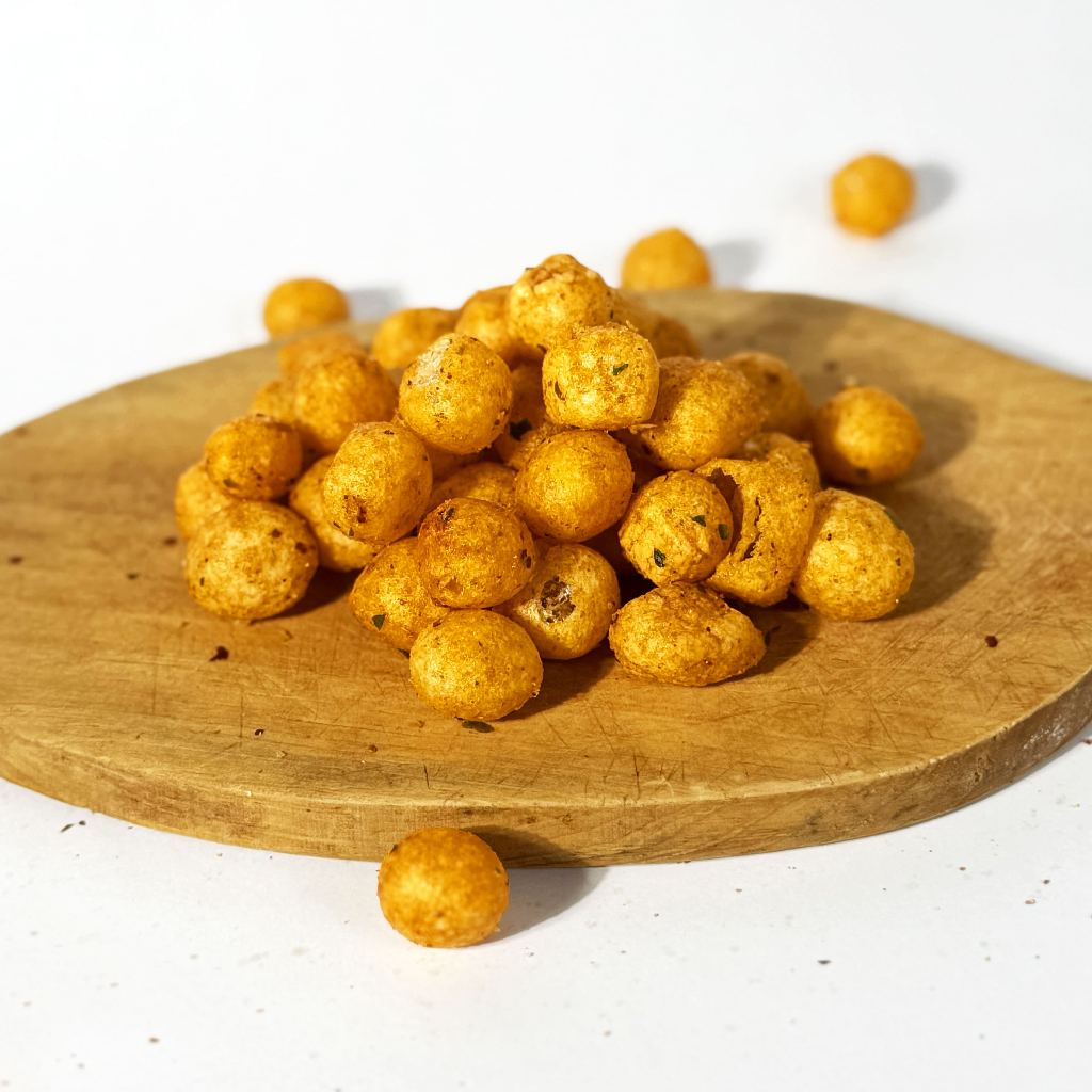 

Cimol Kering 1kg Rasa Pedas Daun Jeruk Renyah Gurih Kriuk Krispy Rempah Snack Cemilan GIGITGES