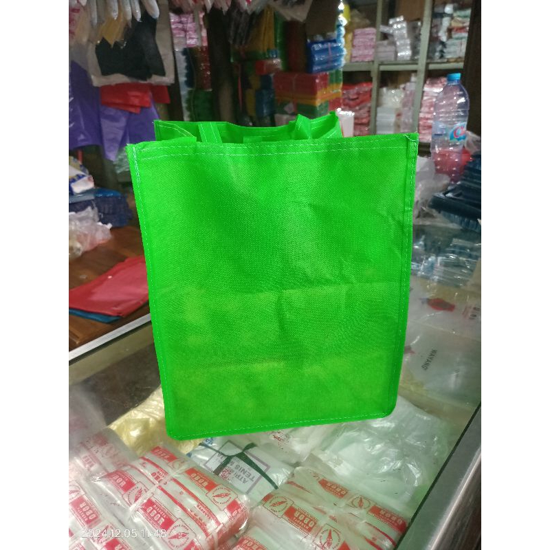 

tas kain hajatan uk 22