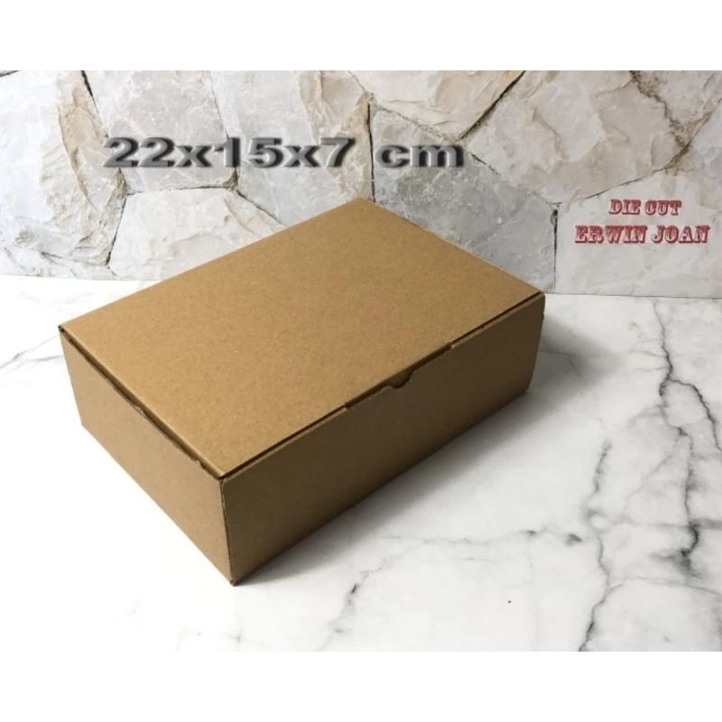 

Kardus Box 22x15x7 cm Kotak Karton Die Cut