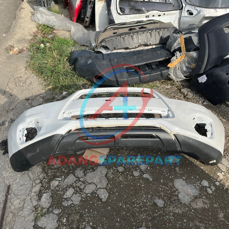 Bumper Depan Outlander Sport Original