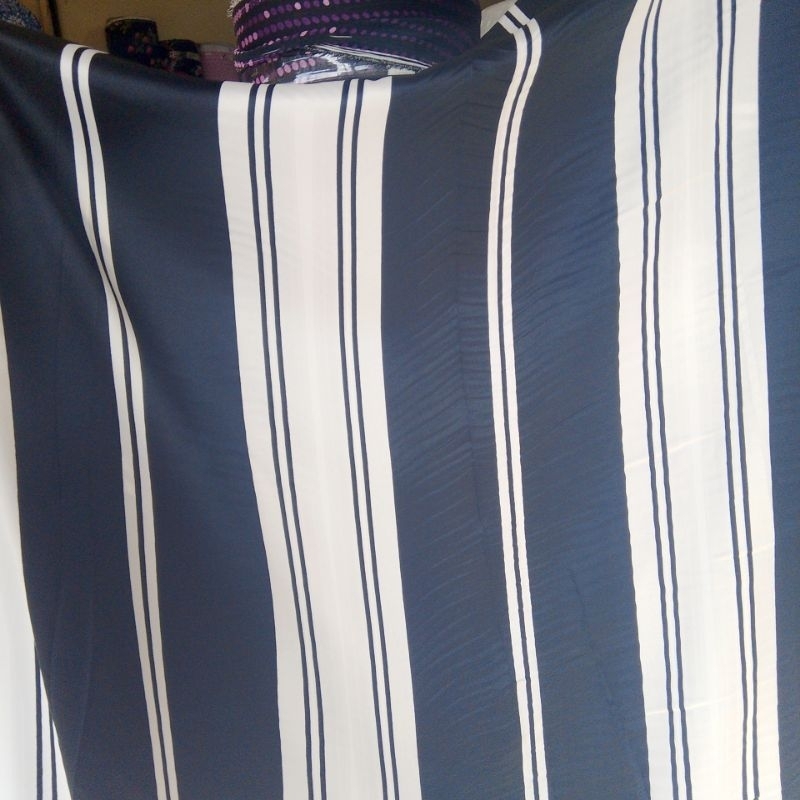 kain satin silk super motif salur - kain silk motif - kain silk premium - zkt