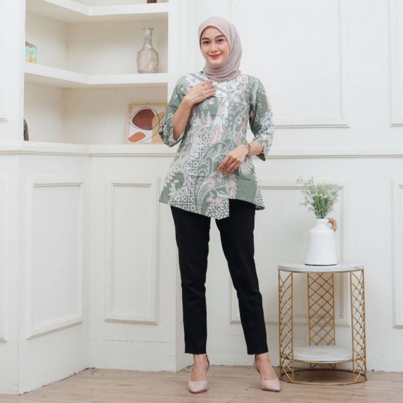 Baju Batik Modern Masa Kini Wanita Hijau