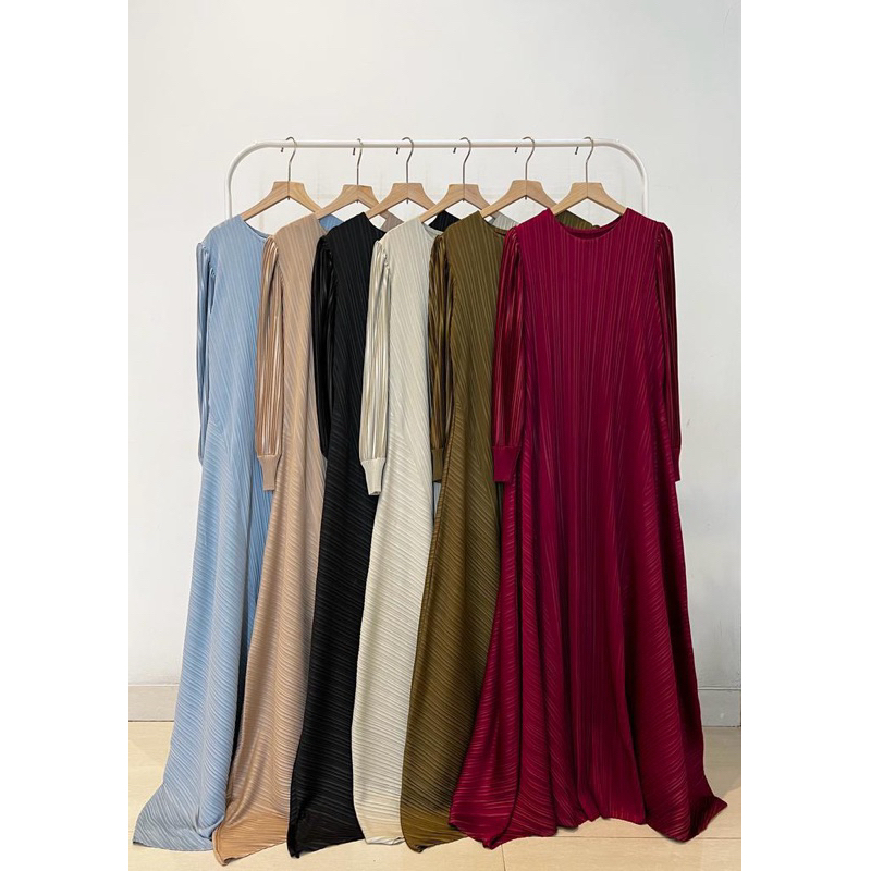 Dress plisket import