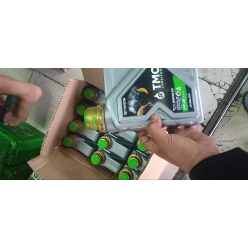 Oli TMO 5W-30 BENSIN 1 Liter ,Original produk