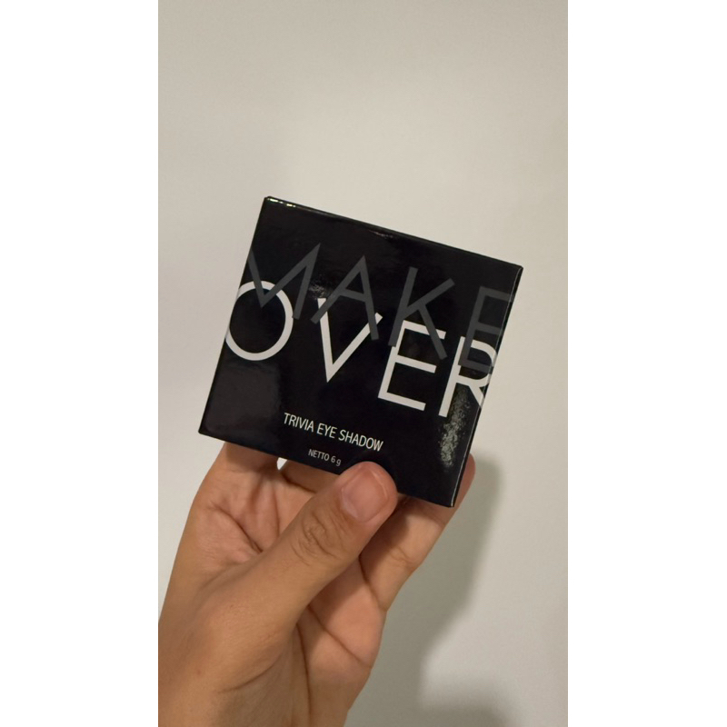 MAKE OVER Trivia Eyeshadow Pallet
