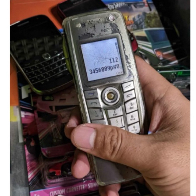 hp jadul nokia 9300 komunikator