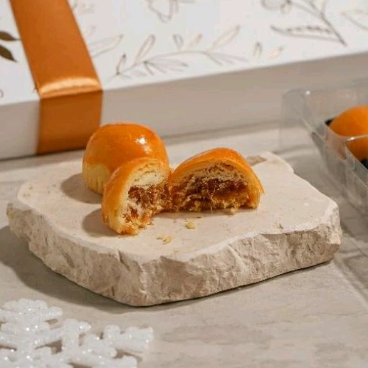 

Kue Nastar Premium Wysman Isi 24 - Kamayangan Bakery